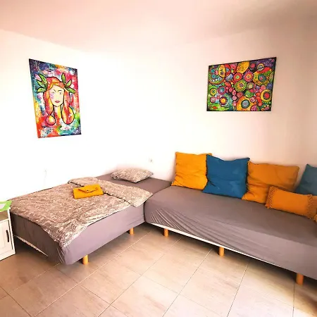Апартаменты Abajo, Casa